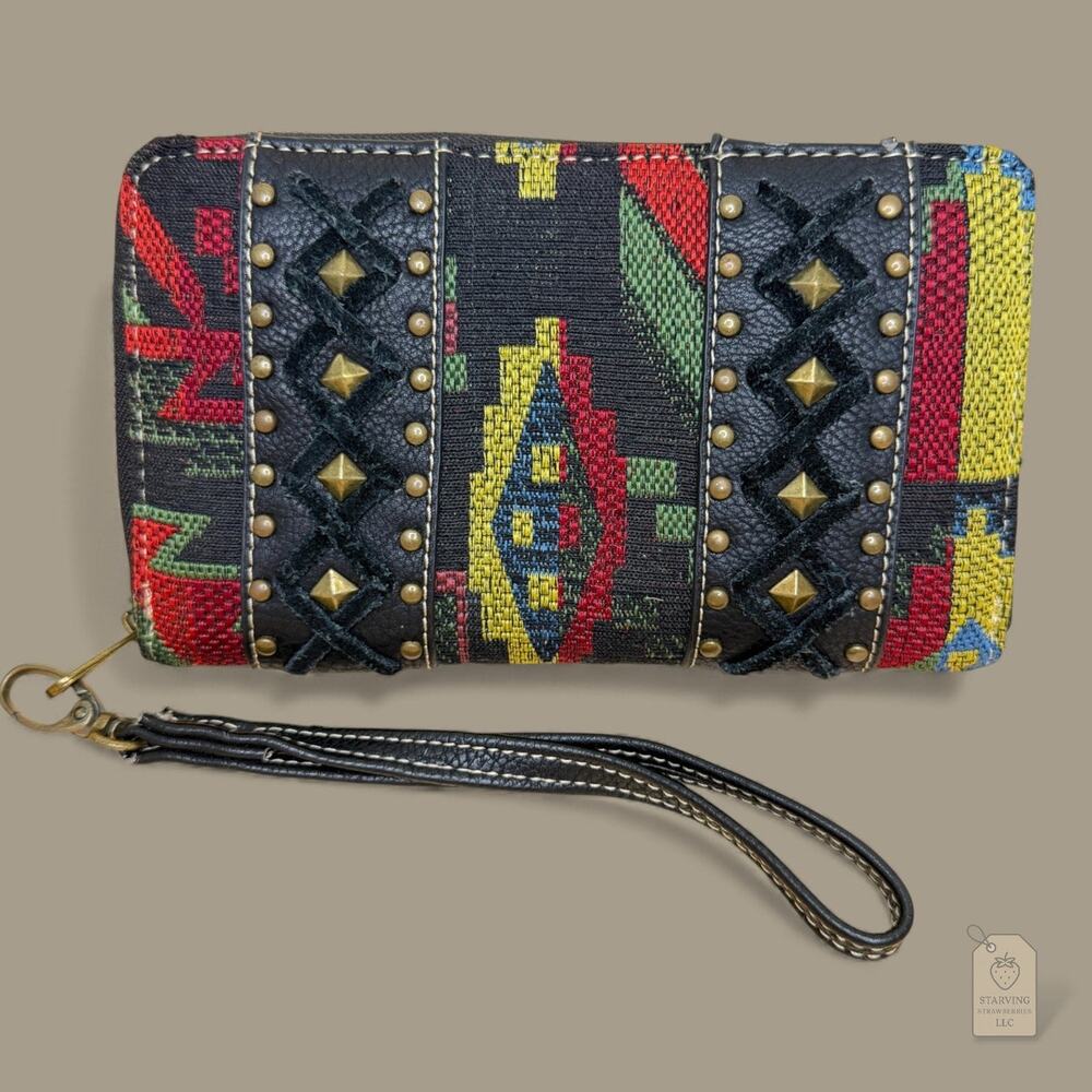 Montana West Geometric Woven Wallet Wristlet | Studded Zip-Around
